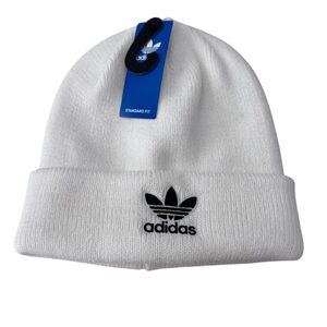 Adidas Originals Women’s White Trefoil Knit Beanie Hat One Size NWT